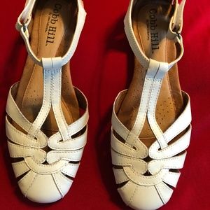 Cobb Hill White Sandle